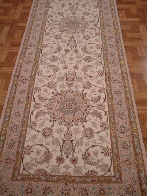 Isfahan Persian rug; All Persian Rugs are genuine handmade. Also, every Persian Isfahan rug I offer is made with fine kurkwool/silk.
