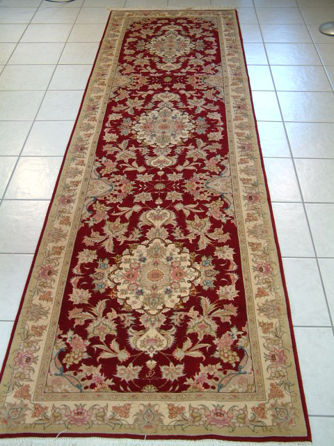Tabriz Persian rug; All Persian Rugs are genuine handmade. Also, every Persian Tabriz rug I offer is made with fine kurkwool/silk.