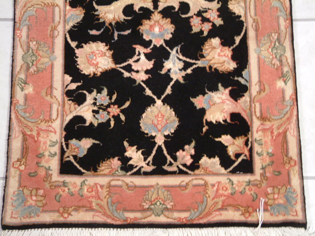 Tabriz Persian rug; All Persian Rugs are genuine handmade. Also, every Persian Tabriz rug I offer is made with fine kurkwool/silk.