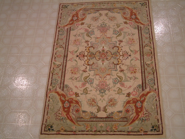 Tabriz Persian rug; All Persian Rugs are genuine handmade. Also, every Persian Tabriz rug I offer is made with fine kurkwool/silk.